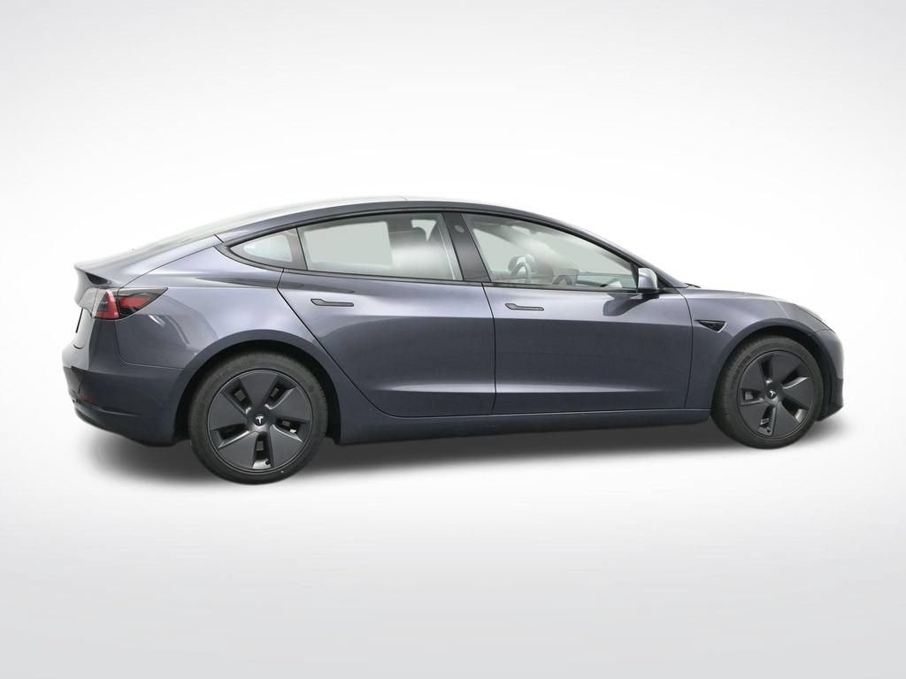 Used 2023 Tesla Model 3 Standard Range RWD image 4