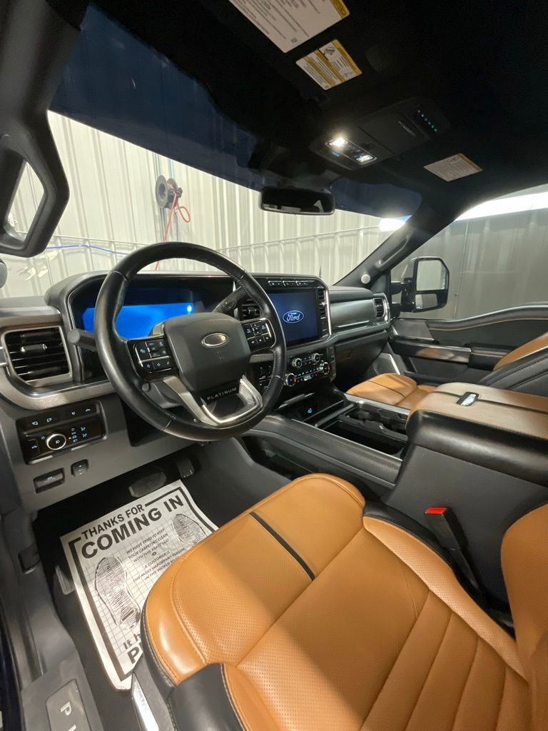 Used 2024 Ford F250 Platinum AWD/4WD image 9