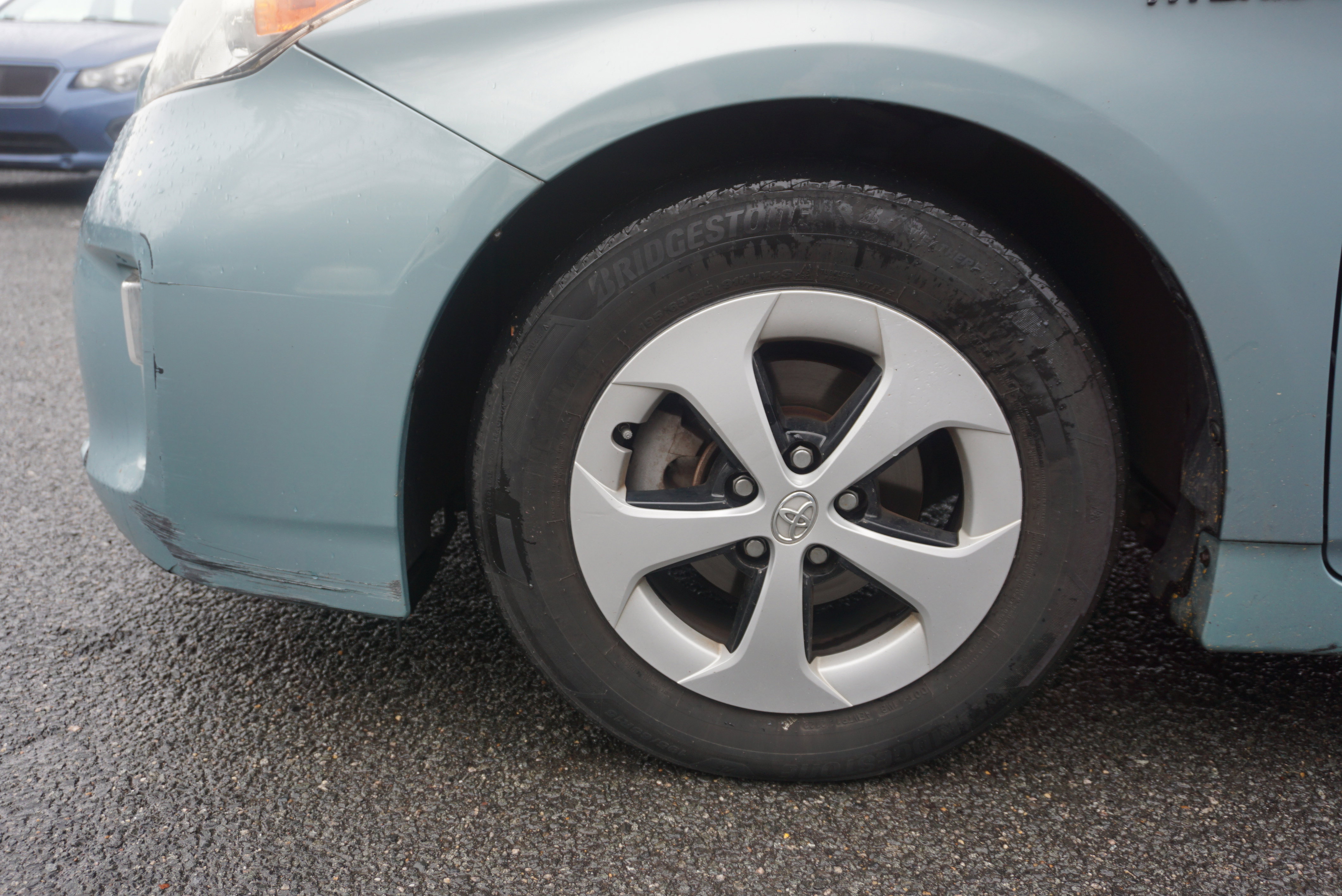 Used 2014 Toyota Prius Three w/ Solar Roof Package image 6