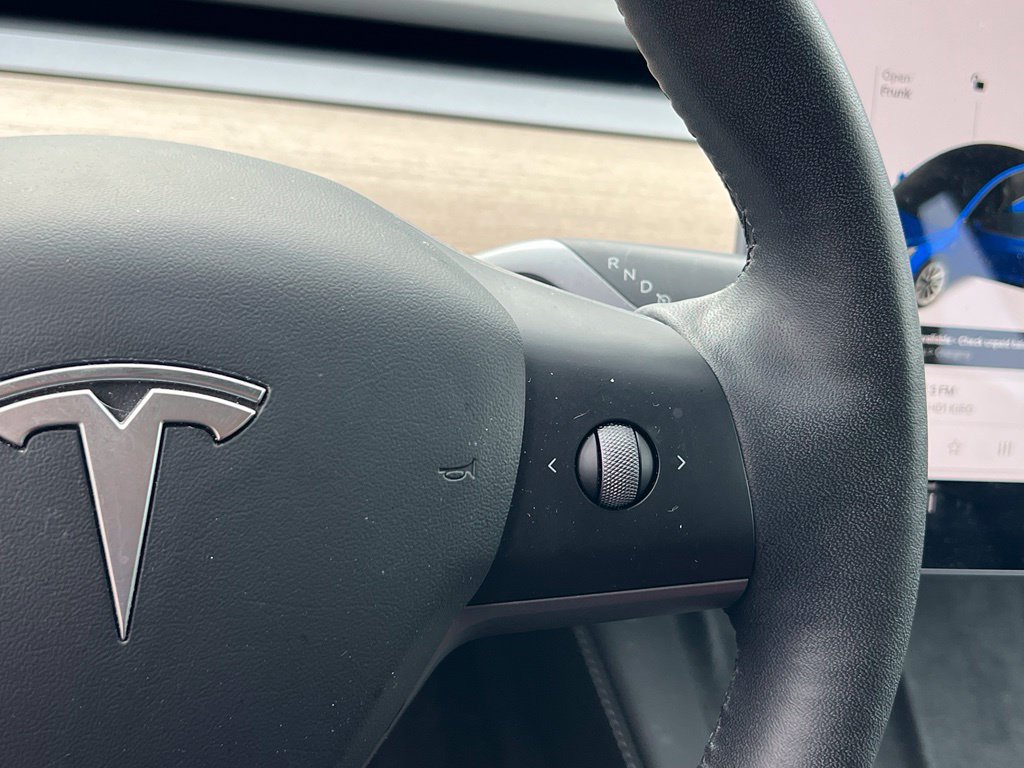 Used 2021 Tesla Model 3 Standard Range Plus RWD image 19