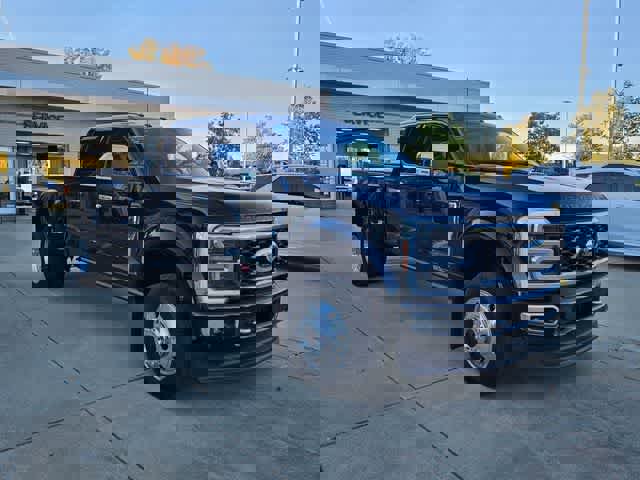 Used 2024 Ford F450 Limited w/ FX4 Off-Road Package image 3