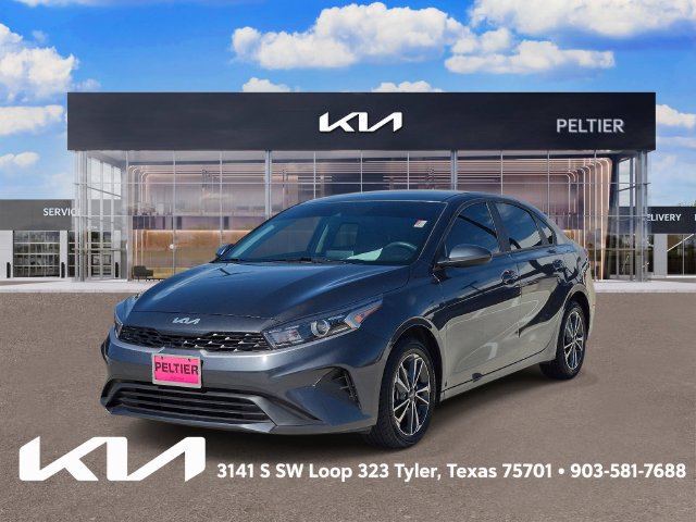 Certified 2024 Kia Forte LXS FWD image 3