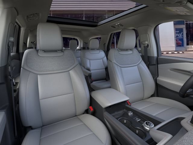 New 2026 Ford Explorer Active w/ Active Comfort Package AWD/4WD image 31