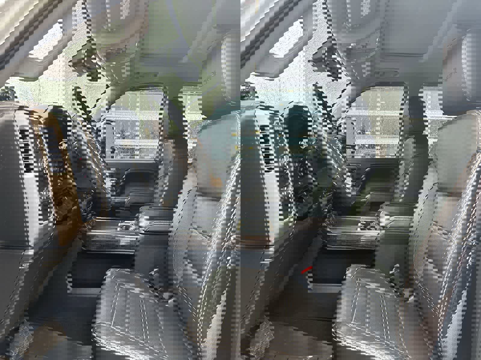 Used 2016 GMC Sierra 2500 Denali w/ Duramax Plus Package image 8