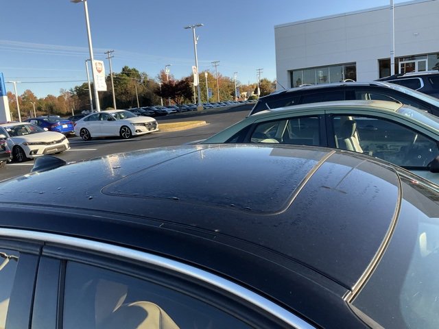 Used 2017 BMW 330e 330e iPerformance image 4