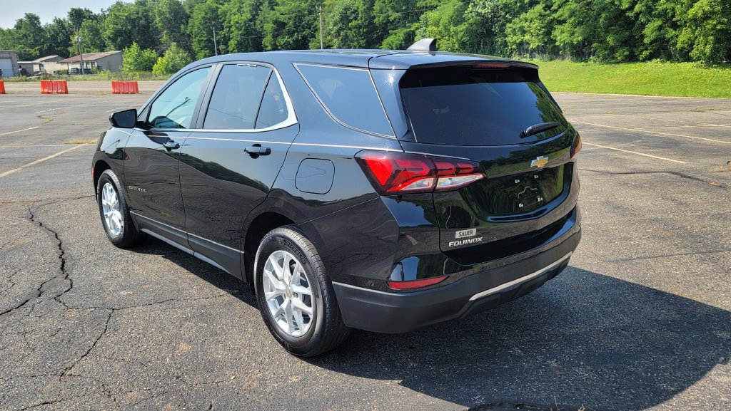 Used 2022 Chevrolet Equinox LT FWD image 9