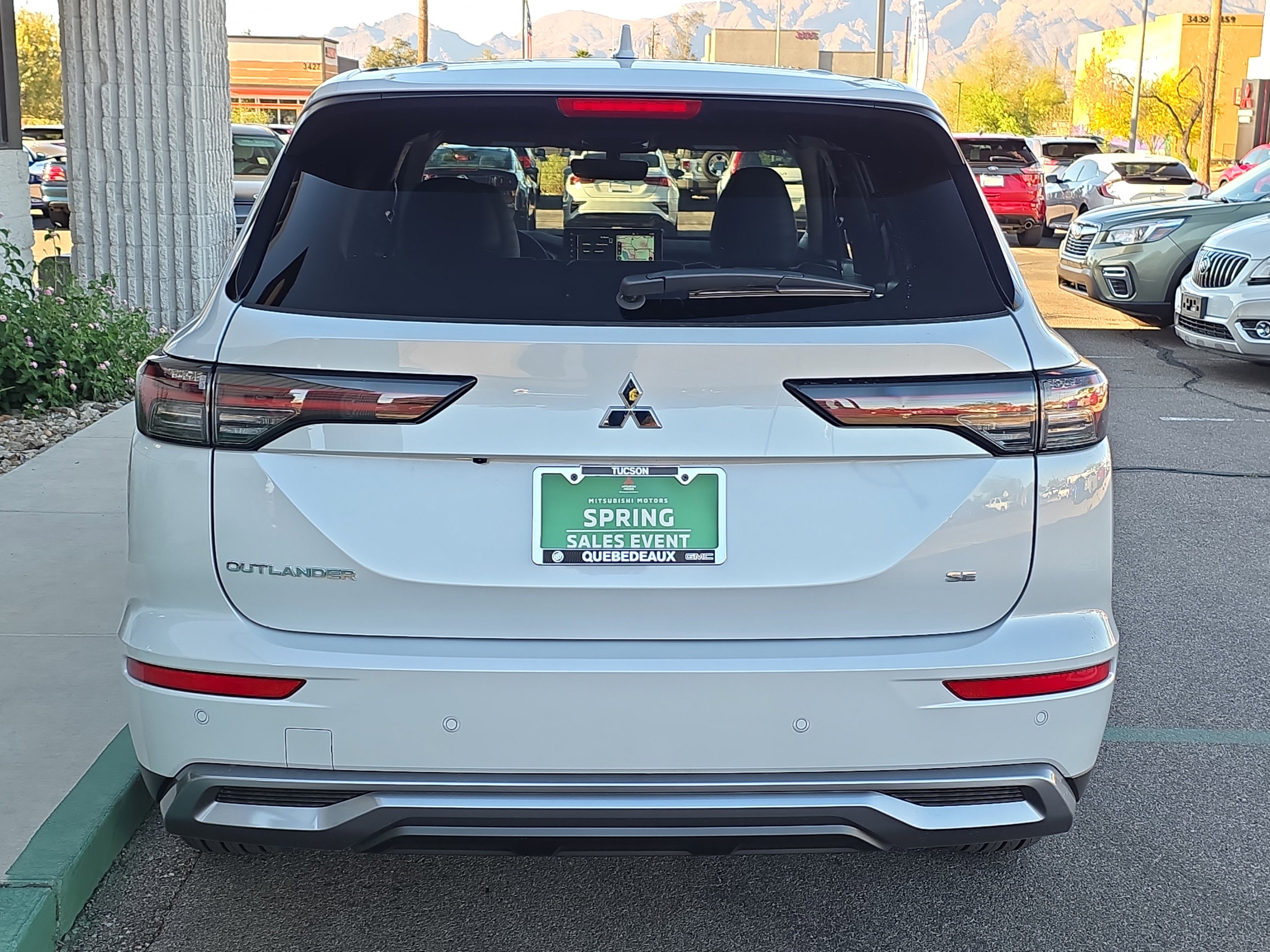 New 2026 Mitsubishi Outlander SE image 6