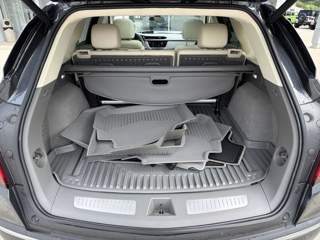 Used 2023 Cadillac XT5 Premium Luxury w/ LPO, Floor Liner Package AWD/4WD image 26