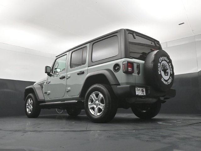 Used 2023 Jeep Wrangler Unlimited Sport AWD/4WD image 22