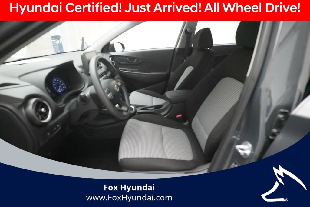 Used 2023 Hyundai Kona SE image 7