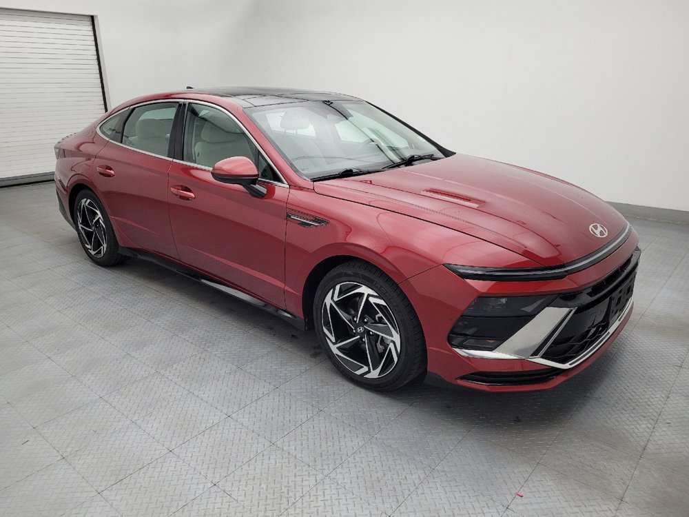 Used 2024 Hyundai Sonata SEL w/ Convenience Package FWD image 11