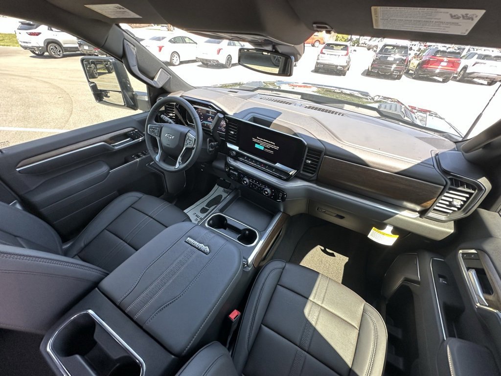 New 2025 Chevrolet Silverado 2500 High Country w/ Midnight Edition image 12