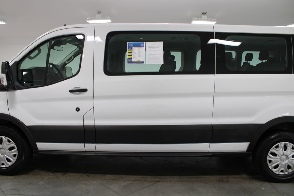 Used 2022 Ford Transit 350 XLT image 6