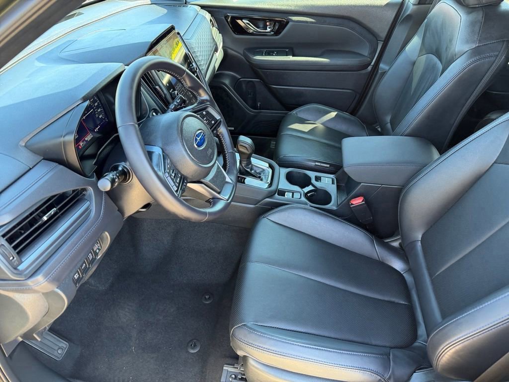 Used 2025 Subaru Forester Limited image 10