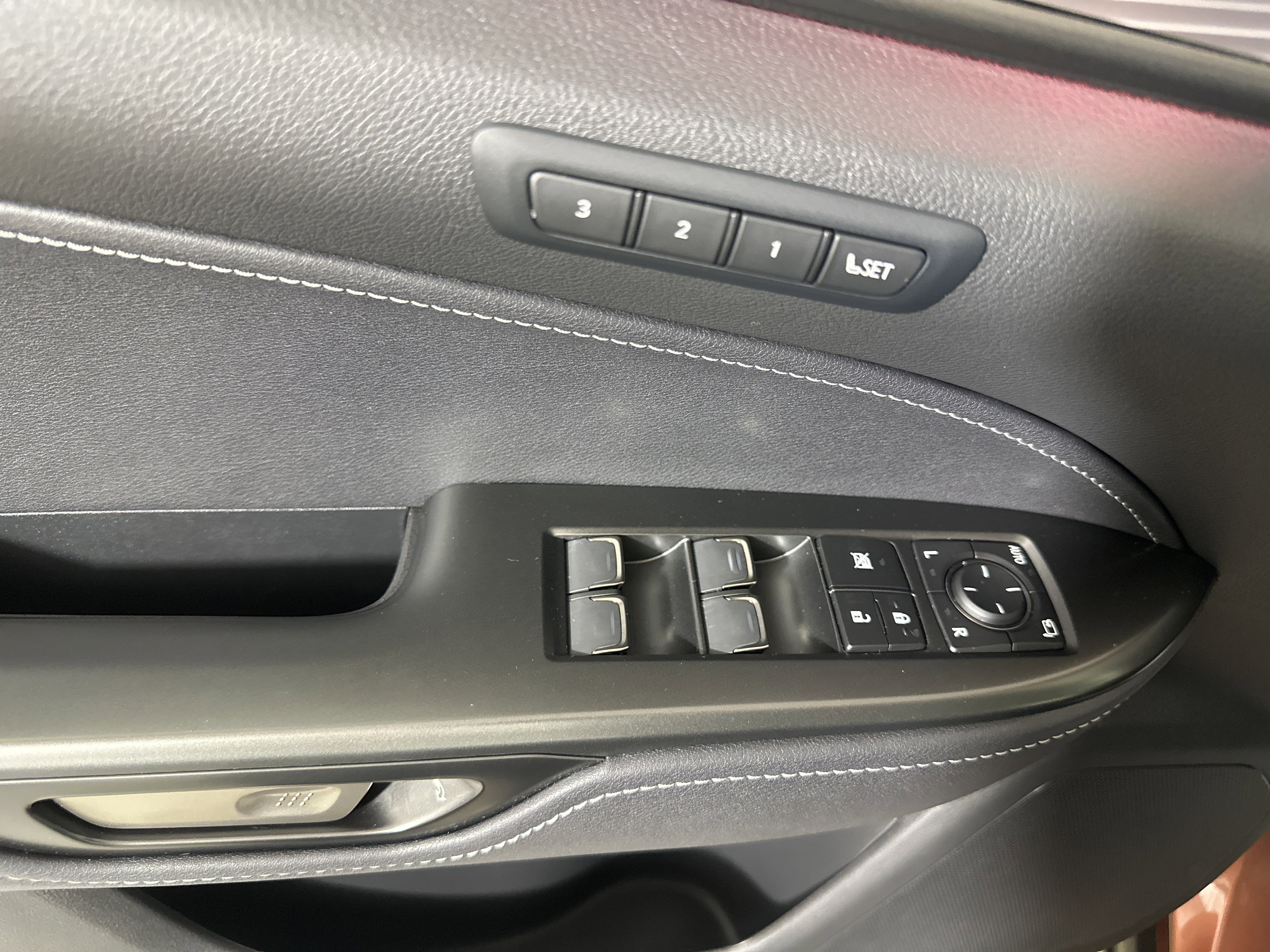 Used 2026 Lexus NX 350 F Sport image 11