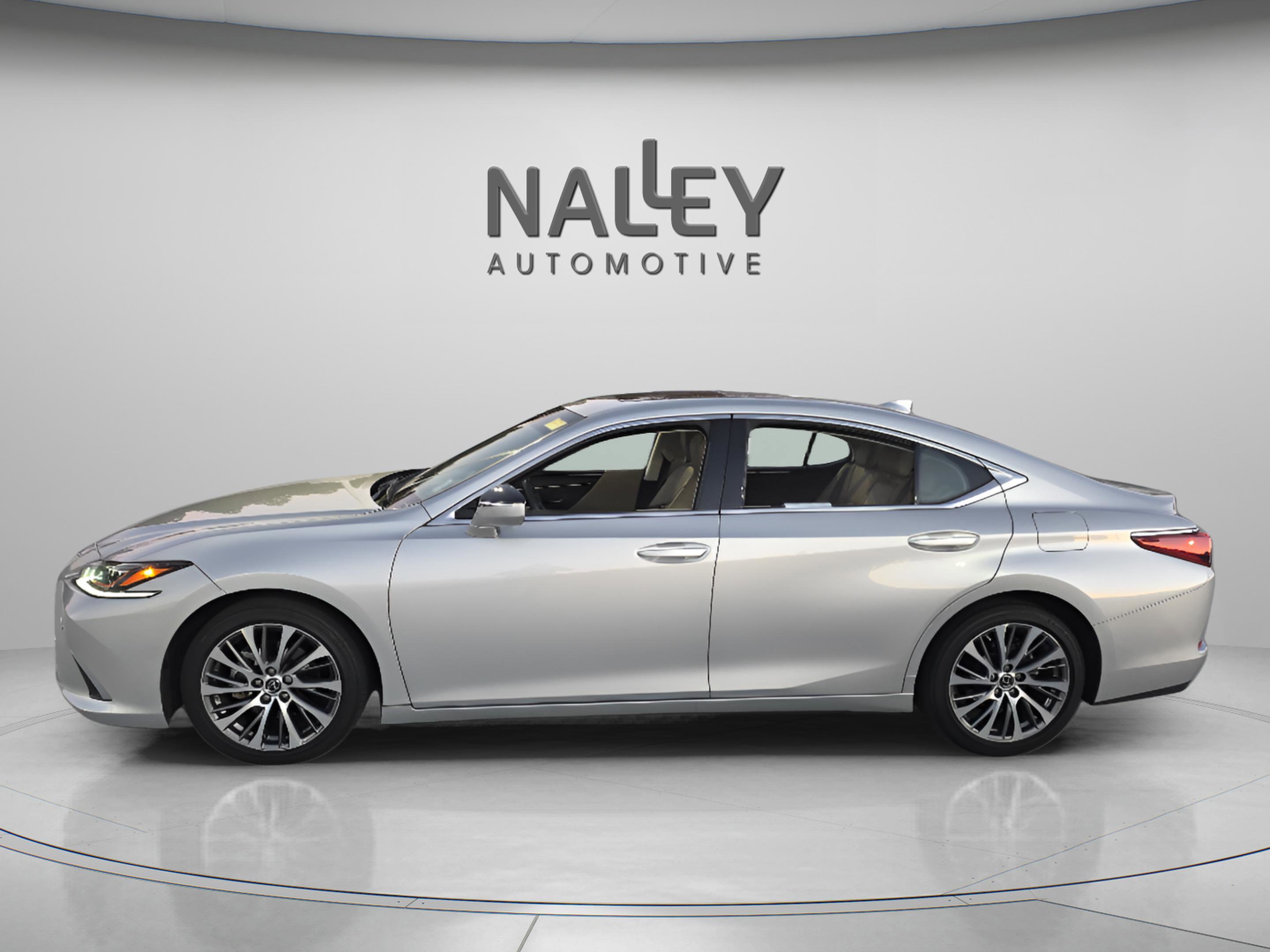 Used 2019 Lexus ES 350 image 2