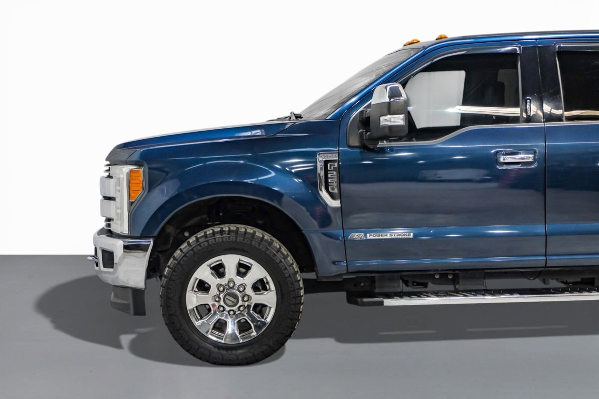 Used 2019 Ford F250 Lariat w/ Lariat Ultimate Package image 10