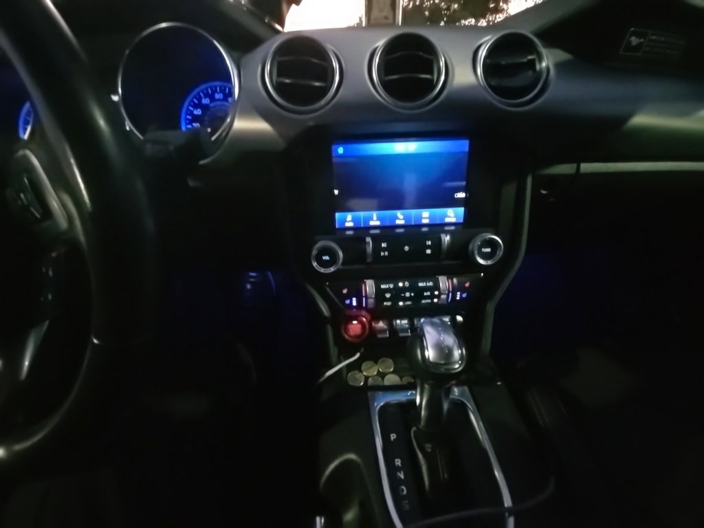 Used 2020 Ford Mustang Premium image 19