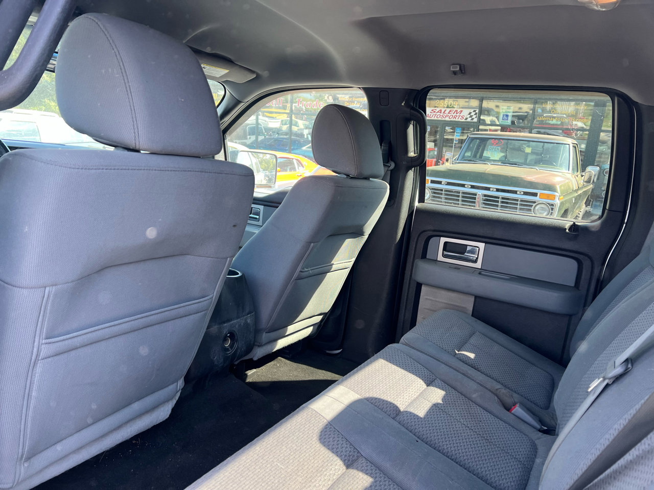 Used 2011 Ford F150 XLT w/ XLT Convenience Pkg image 11