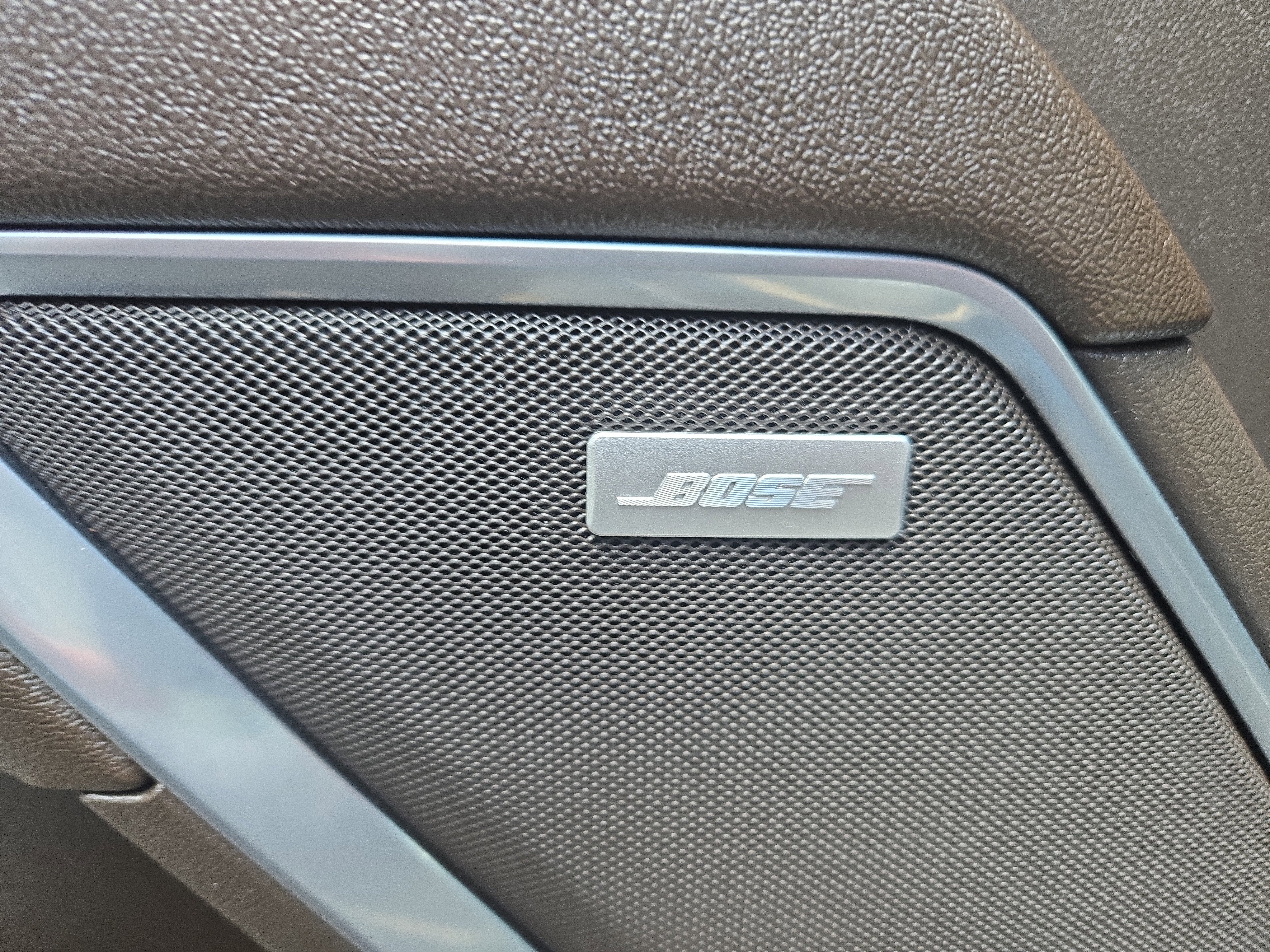Certified 2025 Chevrolet Silverado 2500 LTZ w/ LTZ Premium Package AWD/4WD image 28