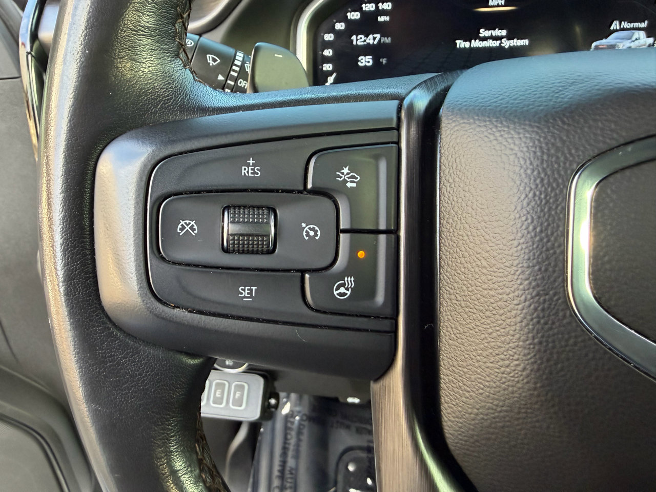 Used 2022 GMC Sierra 1500 AT4 w/ AT4 Preferred Package image 31