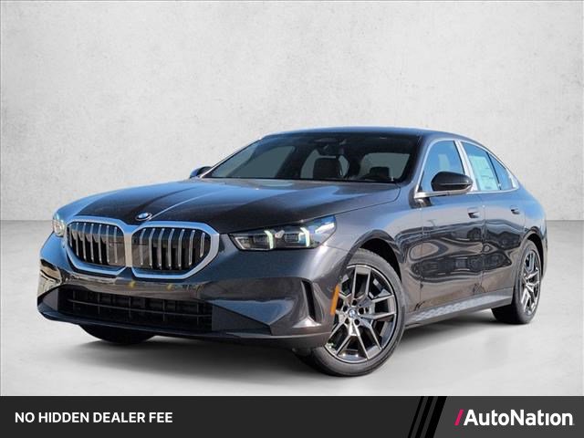 New 2026 BMW 530i xDrive w/ Premium Package