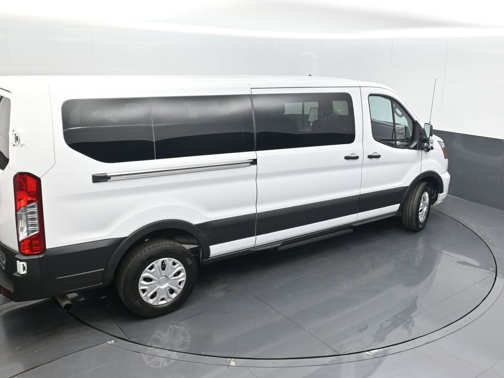 Used 2023 Ford Transit 350 XLT image 38