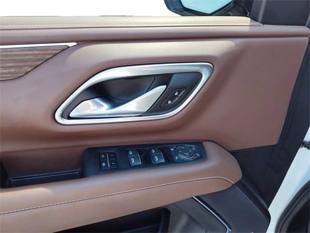 Used 2024 Chevrolet Tahoe High Country image 21