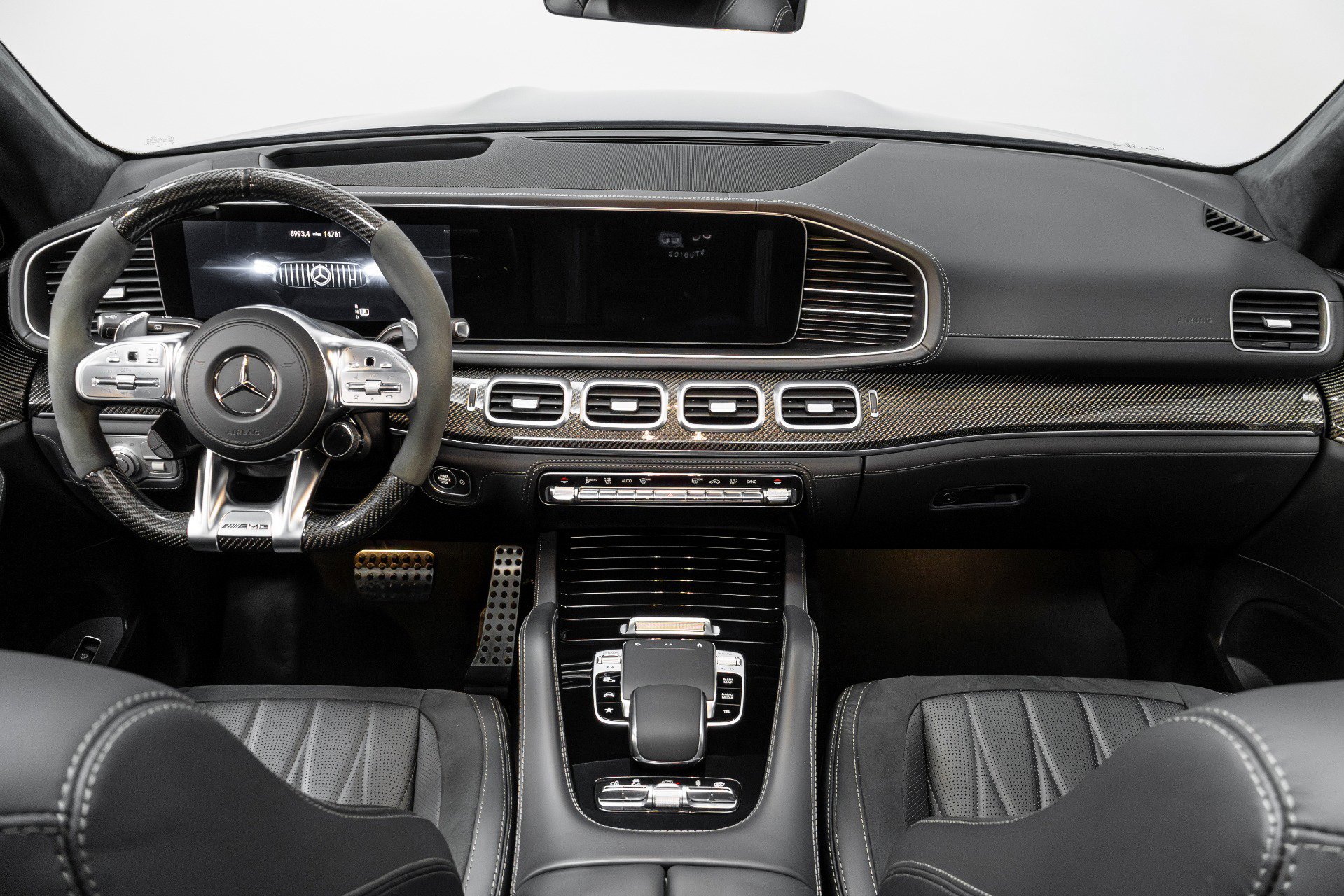 Used 2022 Mercedes-Benz GLS 63 AMG 4MATIC image 10