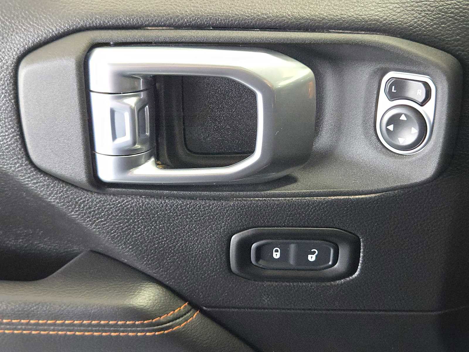 Used 2021 Jeep Gladiator Mojave image 22