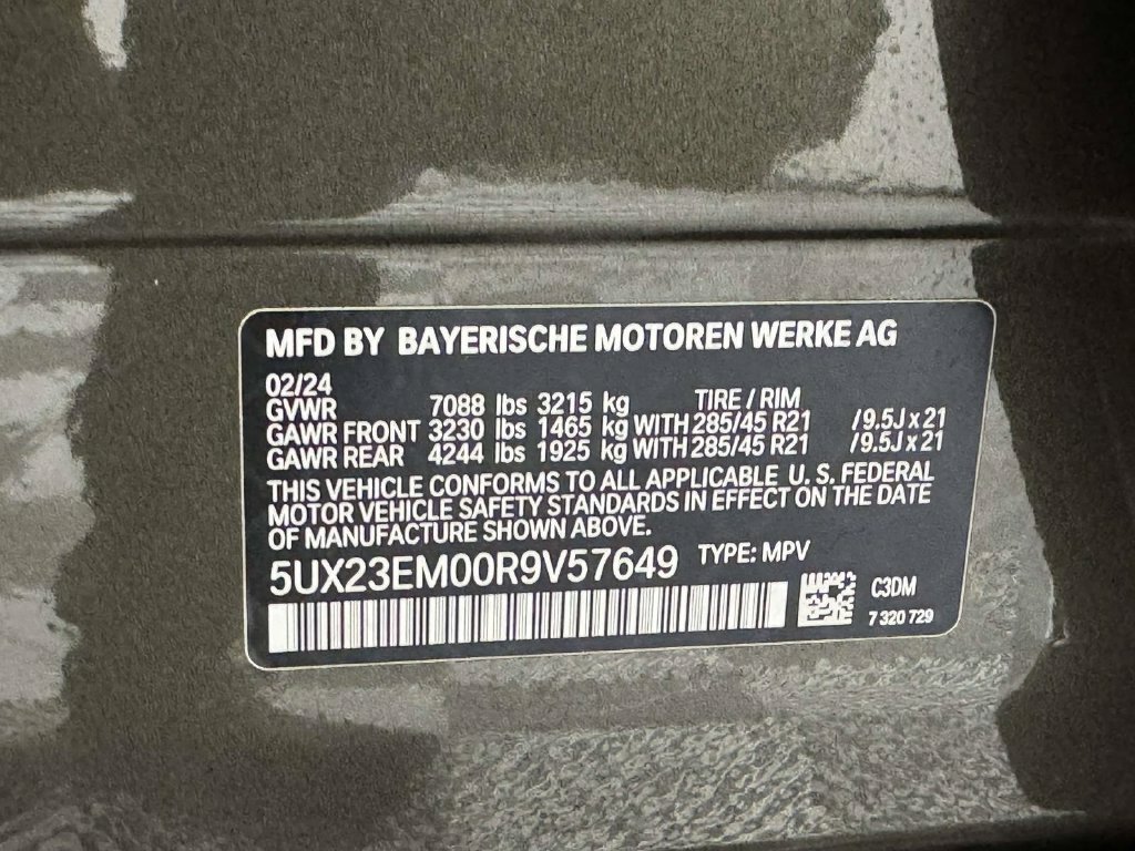 Used 2024 BMW X7 xDrive40i w/ Premium Package AWD/4WD image 33