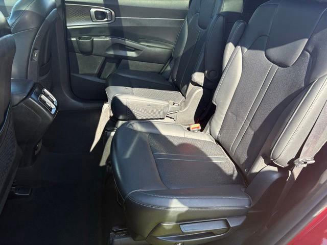 Used 2021 Kia Sorento EX FWD image 11