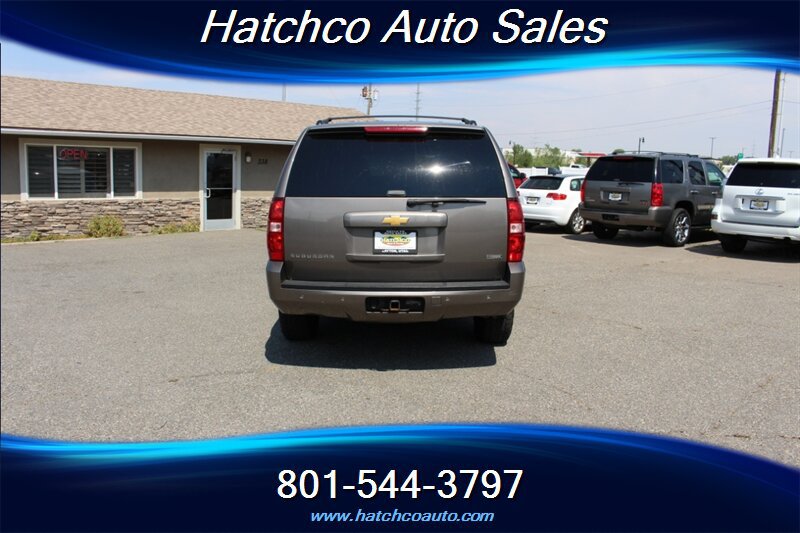 Used 2012 Chevrolet Suburban LT AWD/4WD image 4