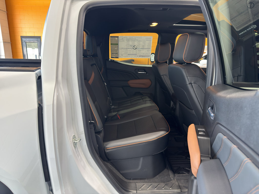 New 2026 GMC Canyon AT4 w/ Technology Plus Package AWD/4WD image 20