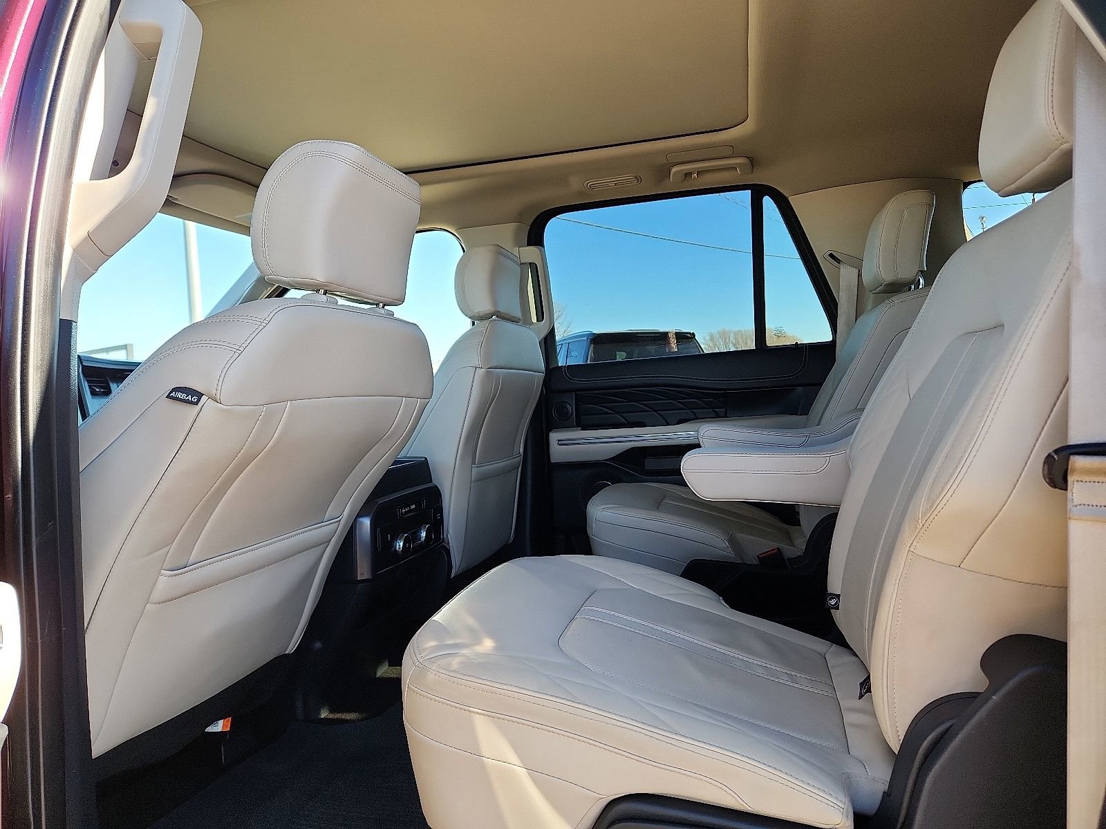 Used 2023 Ford Expedition Max Platinum image 10