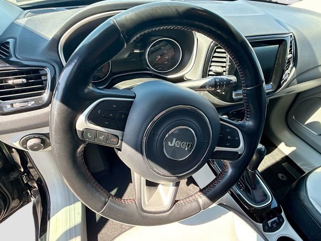 Used 2020 Jeep Compass Limited image 13