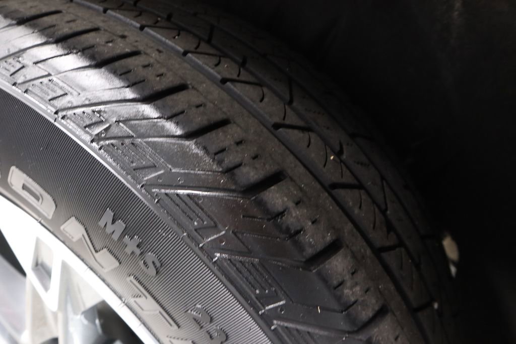 Used 2023 Chevrolet Blazer LT w/ LPO, Floor Liner Package FWD image 19