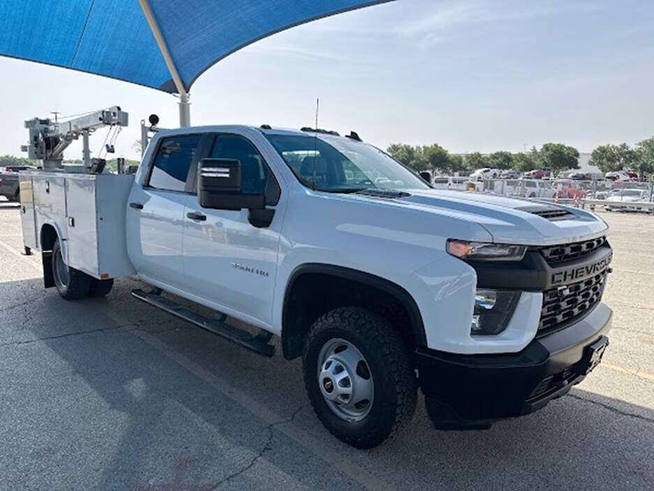 Used 2023 Chevrolet Silverado 3500 W/T w/ WT Convenience Package AWD/4WD image 3