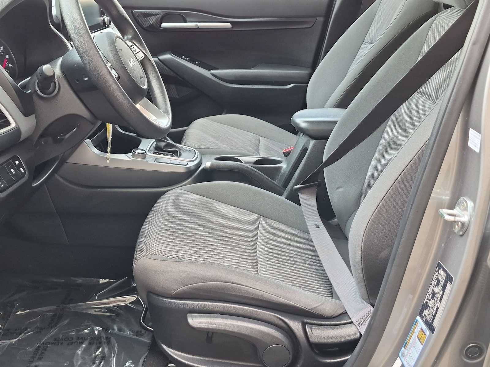 Used 2023 Kia Seltos LX AWD/4WD image 17