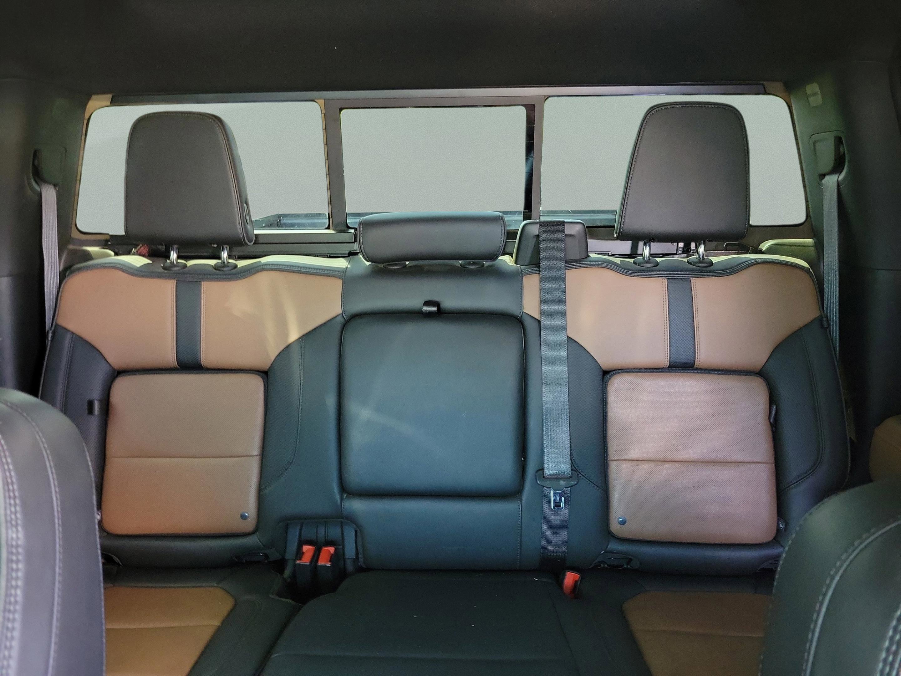 Used 2021 Chevrolet Silverado 1500 High Country AWD/4WD image 9