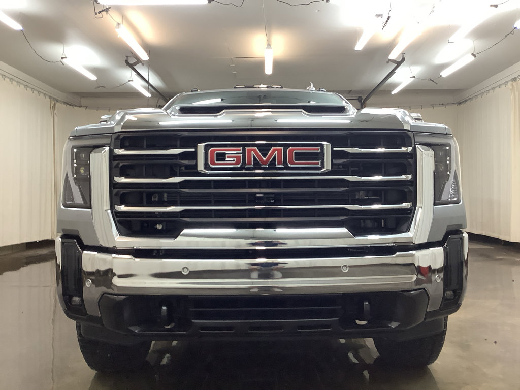 New 2026 GMC Sierra 2500 SLT w/ SLT Premium Package AWD/4WD image 11