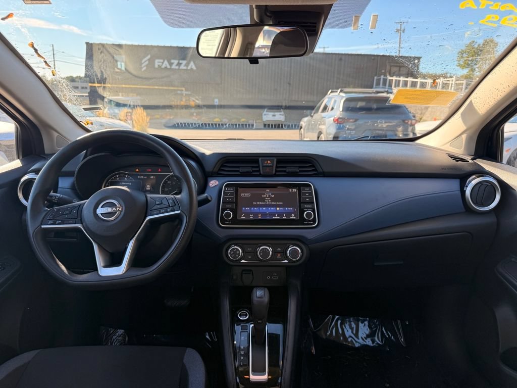 Used 2023 Nissan Versa SV FWD image 19