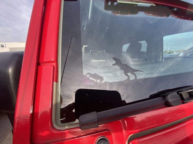 Used 2017 Jeep Wrangler Sahara w/ Connectivity Group image 22