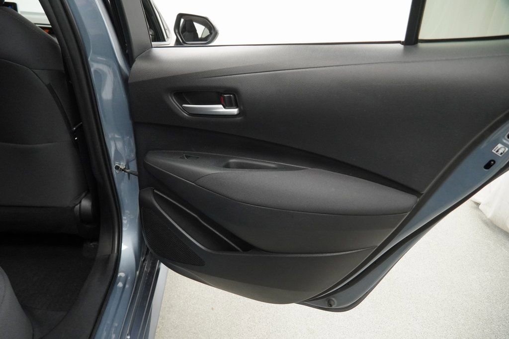 Used 2020 Toyota Corolla LE image 42