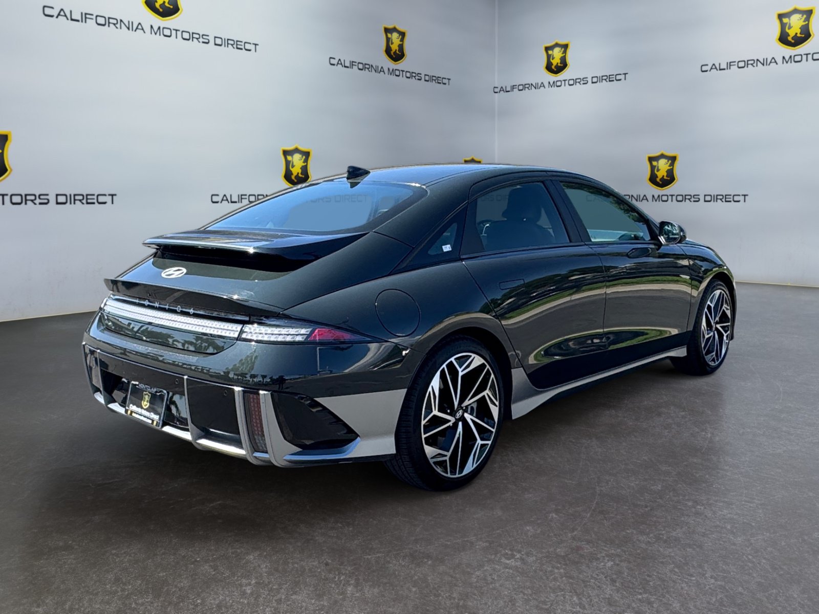 Used 2023 Hyundai Ioniq 6 SEL w/ Cargo Package RWD image 5
