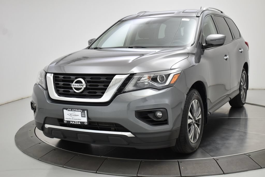 Used 2017 Nissan Pathfinder SV AWD/4WD image 15