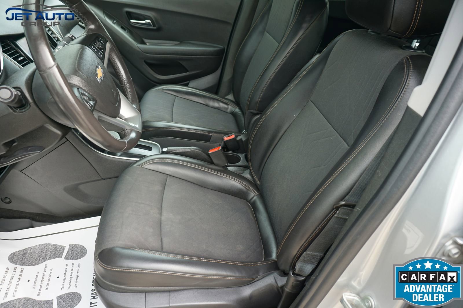 Used 2020 Chevrolet Trax LT w/ LT Convenience Package image 27