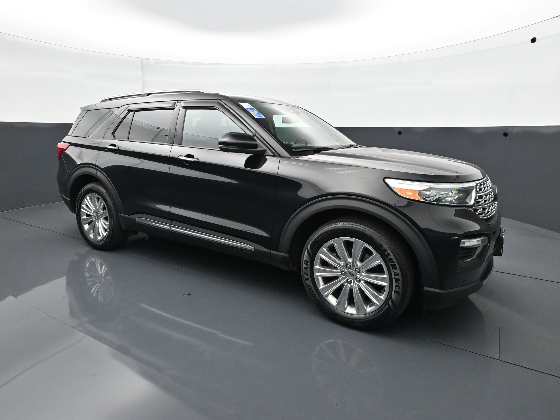 Used 2020 Ford Explorer Limited AWD/4WD image 9