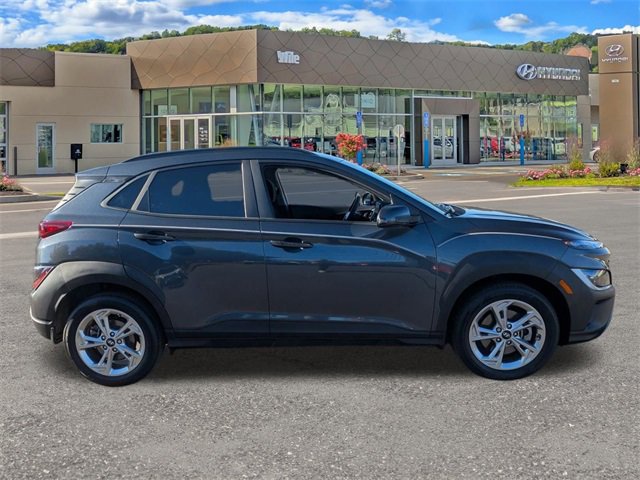 Certified 2022 Hyundai Kona SEL image 2