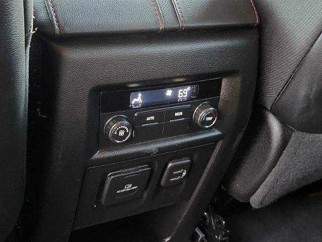 Certified 2023 Chevrolet Traverse RS image 12